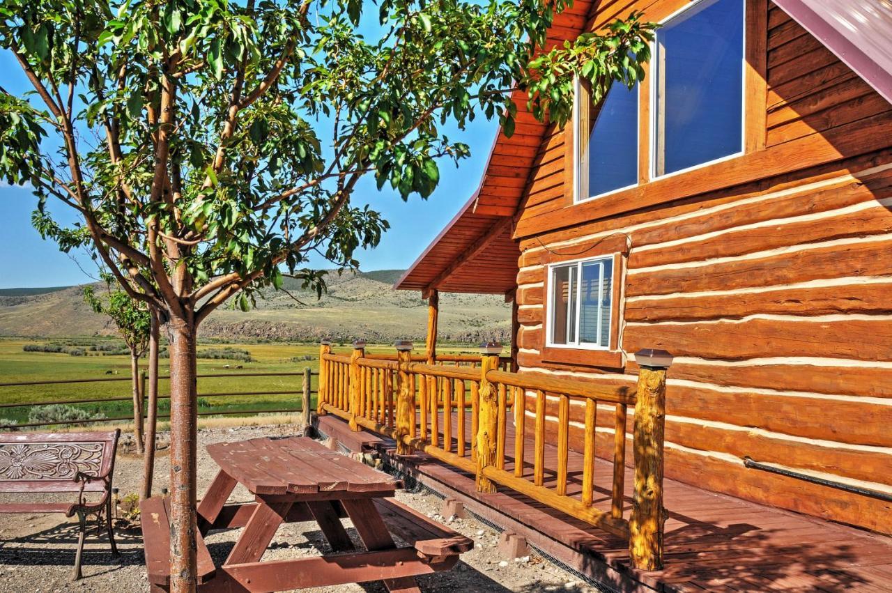 Remote Antimony Log Cabin With Green Meadow Views! Villa Exterior foto